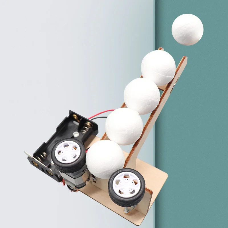 Electric Ball Pitching Machine - Science Project recension och pris
